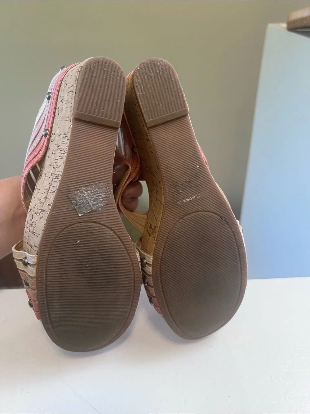 Lucky Brand Pink Ombré Cork Wedge Sandals Crisscross Wedge Size 9
